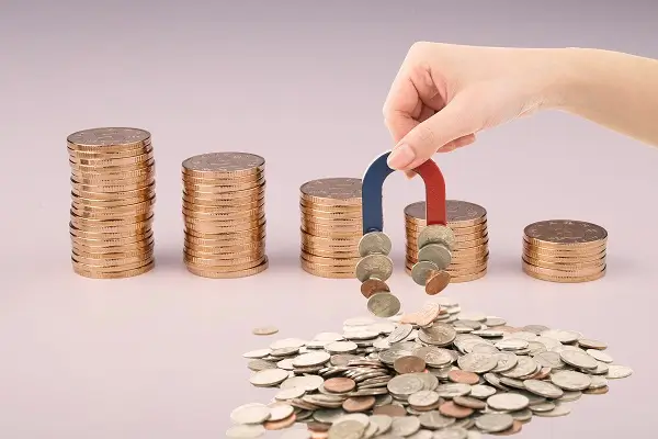 进入冰岛教堂要求是什么